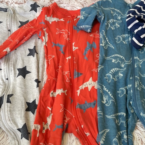 Variety of zip up pjs - Picture 3 of 5